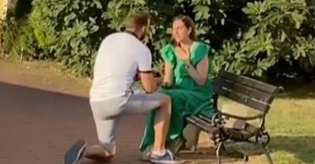 Zaprosio djevojku u Novom Sadu po najvećem suncu: Pogledajte njenu reakciju - DJEVOJKA SE ODMAH OGLASILA KOMENTAROM ISPOD SNIMKA (VIDEO)