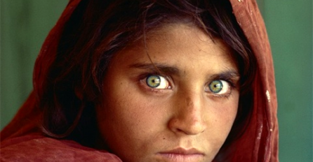 Prije 36 godina je djevojčica sa zelenim očima iz Avganistana pogledom ZAUSTAVILA SVIJET: Njena TEŠKA SUDBINA izgleda ovako