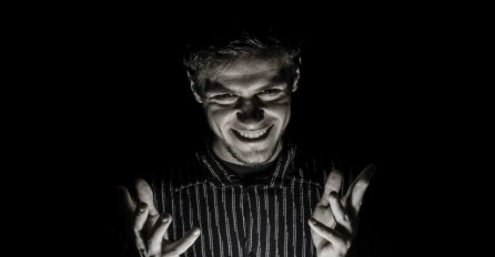 PREPOZNAJTE IH NA VRIJEME: 5 stvari koje psihopate govore kako bi vas naveli da mislite da ste LUDI!