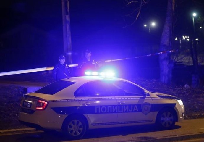 Teška saobraćajna nesreća: Četvoro povrijeđenih u sudaru "citroena" i "juge" u Srbiji