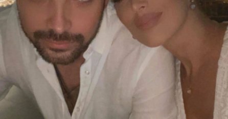 SLAVLJE KOD ŽIVOJINOVIĆA, ALEKSANDRA I FILIP PRESRETNI: Stigle čestitke od Brene i Borke (FOTO)