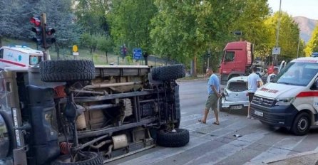 Prve informacije: U teškom lančanom sudaru u Mostaru troje povrijeđenih