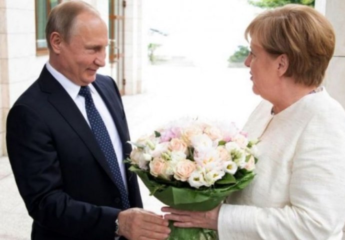 Sastanak Merkel s Putinom na godišnjicu trovanja Navaljnija