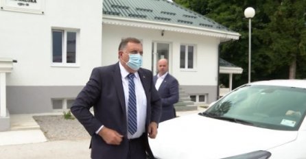 Zaprimljeno 29 prijava zbog negiranja genocida, među njima i protiv Dodika