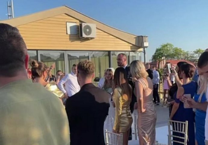 NA VJENČANJE MAJE I ALENA DOŠLI - MATORA I NJENA NOVA DJEVOJKA, KENAN I RIALDA I MNOGI DRUGI ZADRUGARI: Pogledajte kako izgledaju, SVEČANO SE OBUKLI