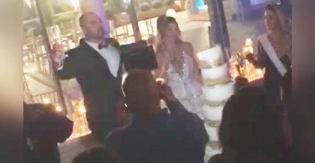 TRUDNA MAJA SE PRESVUKLA U DRUGU VJENČANICU - STOMAČIĆ SVI GLEDAJU: Cijela u šljokicama zablistala uz muža Alena! (FOTO)