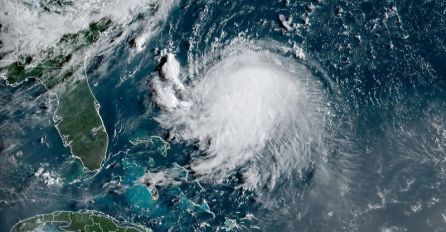 Tropska oluja Henri prijeti sjeveroistočnoj američkoj obali