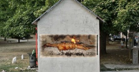 Sarajlije zbijaju šale zbog “čudnog” objekta u Titovoj ulici: Pogledajte najkreativnije prijedloge (FOTO)