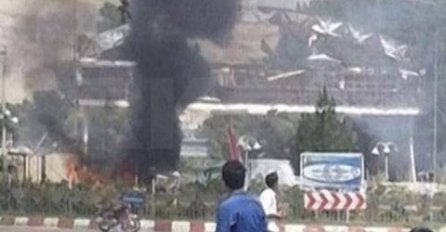 Talibani: Najmanje 11 mrtvih u eksploziji u blizini aerodroma u Kabulu