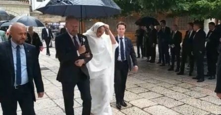 Šerijatsko vjenčanje kćerke Bakira Izetbegovića: Bakir doveo svoju kćerku Jasminu u Begovu džamiju