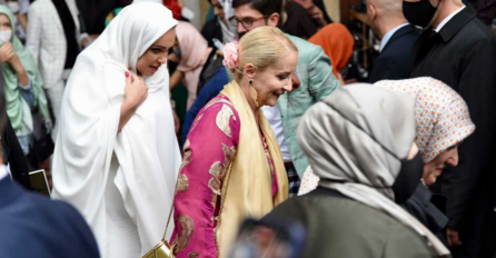 SVI PIŠU O HALJINI, A LJUDI SU TEK SAD PRIMIJETILI I TORBICU: Brend Dolce&Gabbana, a tek da čujete cijenu (FOTO)