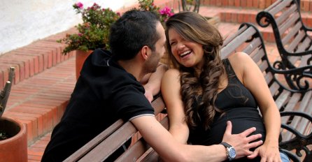 SVE VIŠE PAROVA NOSI OVU NARUKVICU, A NE ZNAJU ŠTA ONA ZNAČI: Balkanci su ludi za ovom narukvicom, NJENO ZNAČENJE SIGURNO NE ZNATE