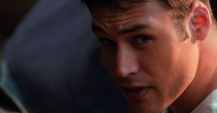 'Priđe meni dečko u diskoteci i započne priču'