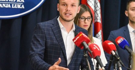 Stanivuković: "Dodik je izabrao stranu u Sarajevu, stao je ispod Turske i zastave BiH"
