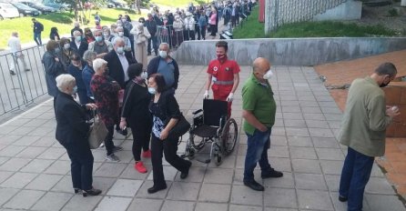 POTVRĐENO Pfizer isključivo za prvu vakcinu, građani vakcinisani van BiH ne mogu se revakcinisati