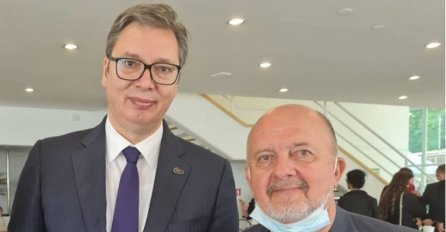 Evo ko je čovjek sa kojim se danas slikao Vučić: Poznat po izjavi o Hrvatima