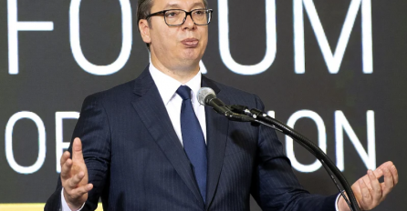 Vučić najavio sastanak s Christianom Schmidtom