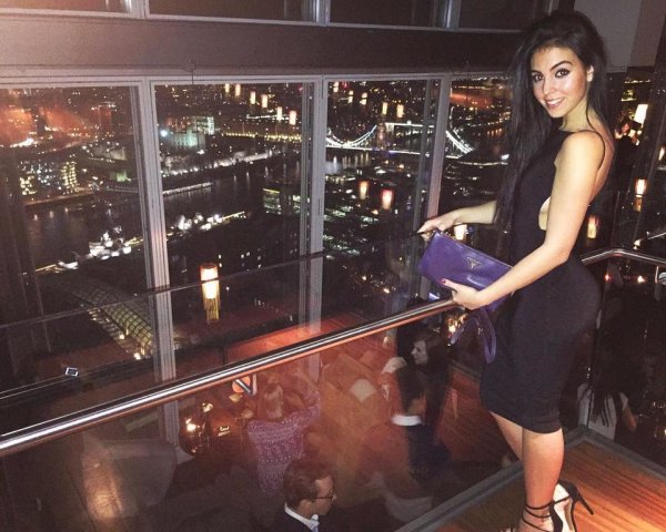 dab38068774076172ecd87c6c43f6b07-gallery-single-view