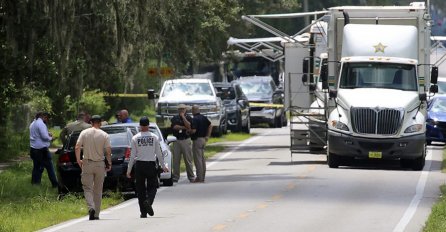 Četiri osobe ubijene na Floridi, među kojima i majka s djetetom u naručju