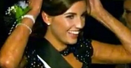 MATURANTICA OBUKLA DIVNU HALJINU, ALI AKO MALO BOLJE POGLEDATE VIDJET ĆETE ZAŠTO JOJ SVI KOMENTARIŠU SLIKU: Nevjerovatna stvar joj se desila