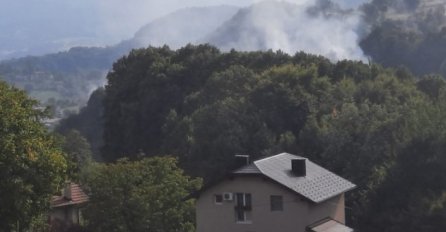 Veliki požar kod Gračanice: Gori 150 dunuma šume i niskog rastinja