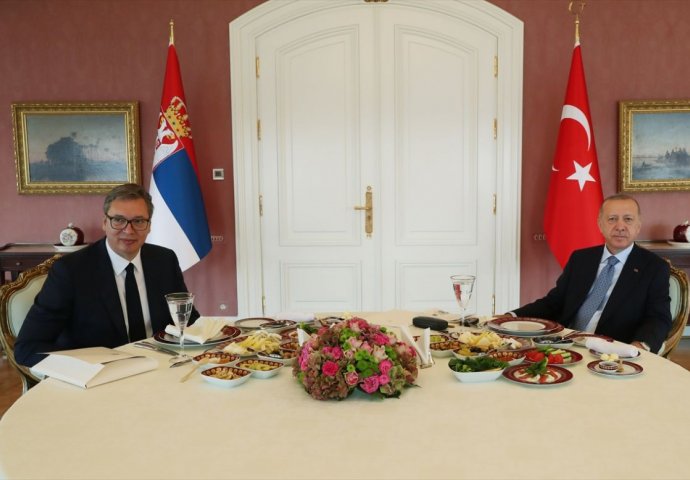 Erdogan održao sastanak sa Vučićem: Poznato o čemu su razgovarali