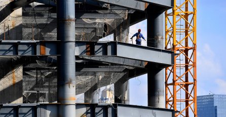 PANIKA NA TRŽIŠTU: Ponavlja li se Lehman Brothers, ali ovaj put u Kini? Gigant Evergrande je pred slomom, a njegov pad može ugroziti globalnu ekonomiju pa čak i opstanak Komunističke partije Kine... Što će Peking učiniti?