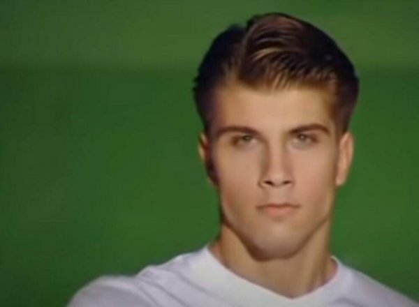 1009435-baneercic-ff