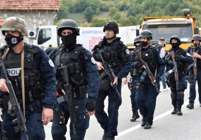 Prištinska TV javlja: SAD poručile Kosovu da je dovedena u pitanje bezbjednost