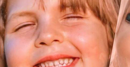 DANAS JE SRPSKA BARBIKA, MOŽETE LI PREPOZNATI PJEVAČICU SA SLIKE: Kladimo se da nemate pojma o kome je riječ