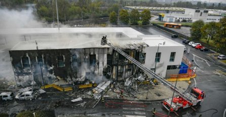 Tragedija u Italiji: Avion udario u zgradu, svi poginuli