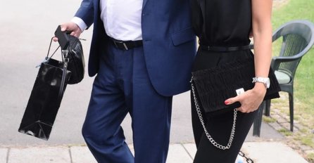 OŽENIO SE U PAPUČAMA, OVO JE 17 GODINA MLAĐA SUPRUGA VOJE NEDELJKOVIĆA: Doktorica je i zove se Maja,A EVO KAKO IZGLEDA (FOTO)