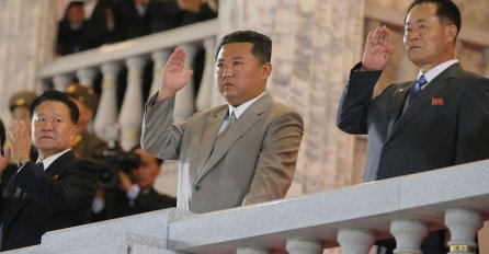 "VRUĆA LINIJA" PONOVNO JE OTVORENA: Obnovljen je kontakt između dvije Koreje, iz Seula poručuju kako se nadaju da je ovo prvi korak prema nastavku mirovnih pregovora