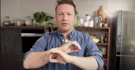 JAMIE IZBACIO 1 NAMIRNICU I SMRŠAO 12 KG: Slavni TV kuhar otkrio i šta je sebi ZABRANIO radnim danima, iznenadićete se!