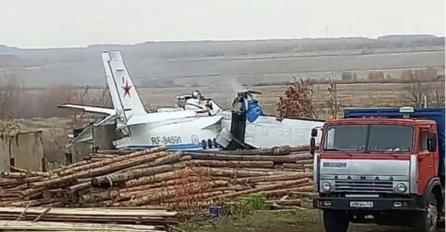 Srušio se avion sa padobrancima u Rusiji, poginulo 19 osoba