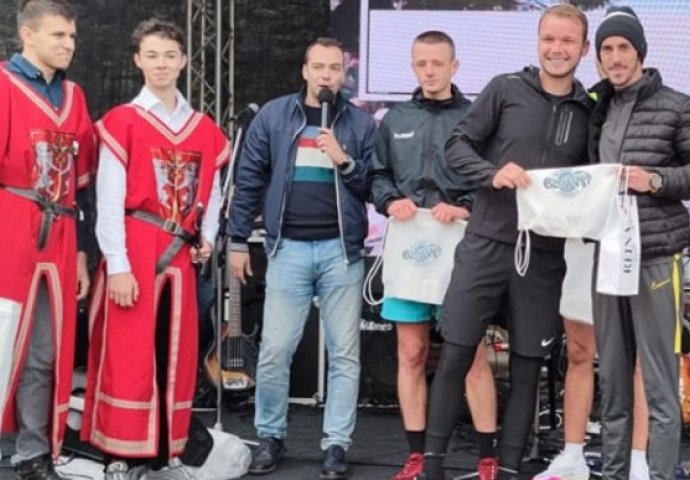 Razočaran nagradom koju mu je uručio Draško Stanivuković: Pobjednik banjalučkog maratona dobio litar rakije, ali "nepravda" je ispravljena