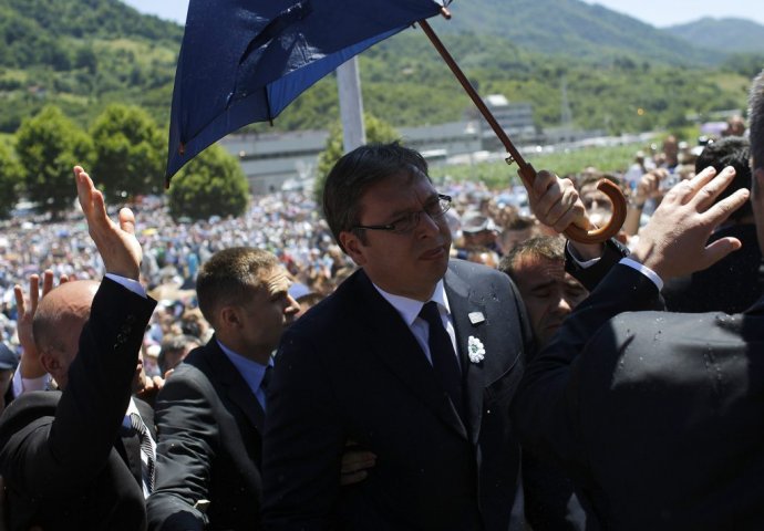 Vulin: Radimo na pronalaženju onih koji su u Srebrenici pokušali ubiti Vučića