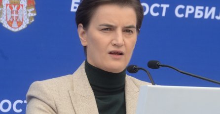 Ambasador dao rok do Božića za uklanjanje barikada, Brnabić – vašeg ili našeg