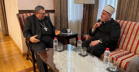 Kavazović i Puljić pozvali na rješavanje političke krize: Situacija ide u opasnom smijeru