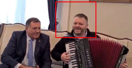 Evo ko je harmonikaš kojeg je DODIK danas doveo u zgradu Predsjedništva BiH!