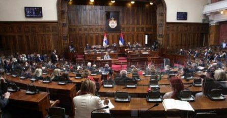 Skupština Srbije odbila da raspravlja o rezoluciji o genocidu u Srebrenici