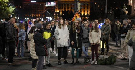 Protesti u Beogradu i Nišu zbog Covid propusnica