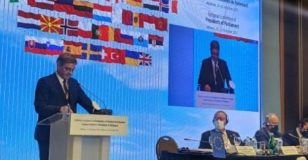 Zvizdić u Atini poslao poruku: Mirna disolucija nije moguća, to znaju svi u BiH