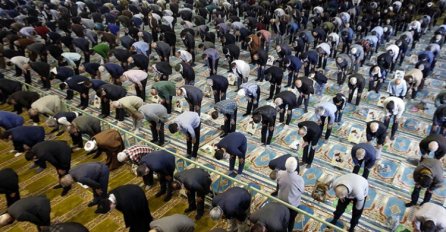 Nakon dvije godine u Teheranu klanjan džuma-namaz