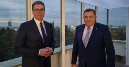 Vučić objavio sliku sa Dodikom iz Beograda i poslao poruku