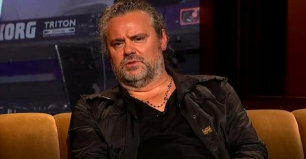 ŽELJKU ŠAŠIĆU POZLILO! PJEVAČ HITNO PREBAČEN U BOLNICU: Oglasio se i otkrio u kakvom je stanju!