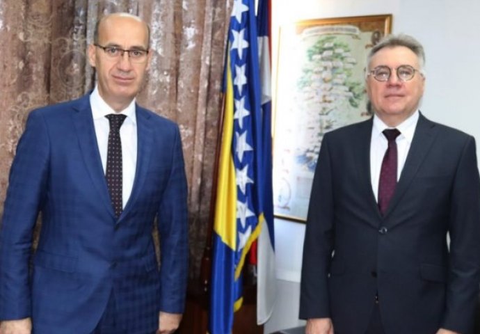 Salkić sa Kalabukhovim: “Upoznao sam ambasadora sa pogubnim posljedicama”