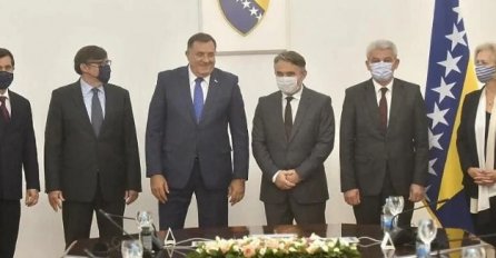 Igra dobrog i lošeg policajca ili kojim potezima stranci šalju lošu poruku BiH