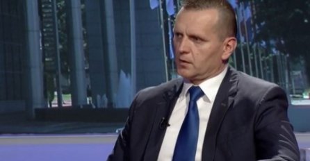 SNAŽNA PORUKA DRAGANA LUKAČA: Političari koji prozivaju rat sklonit će svoju djecu, a...