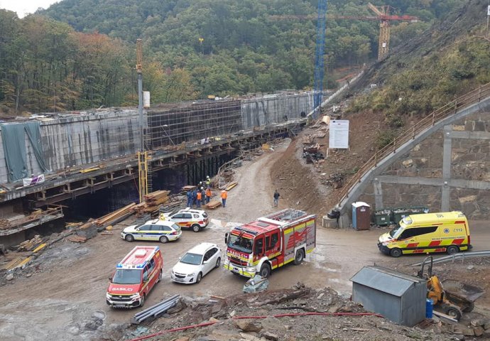 Radnik iz BiH poginuo nakon pada sa skele na gradilišu u Sloveniji